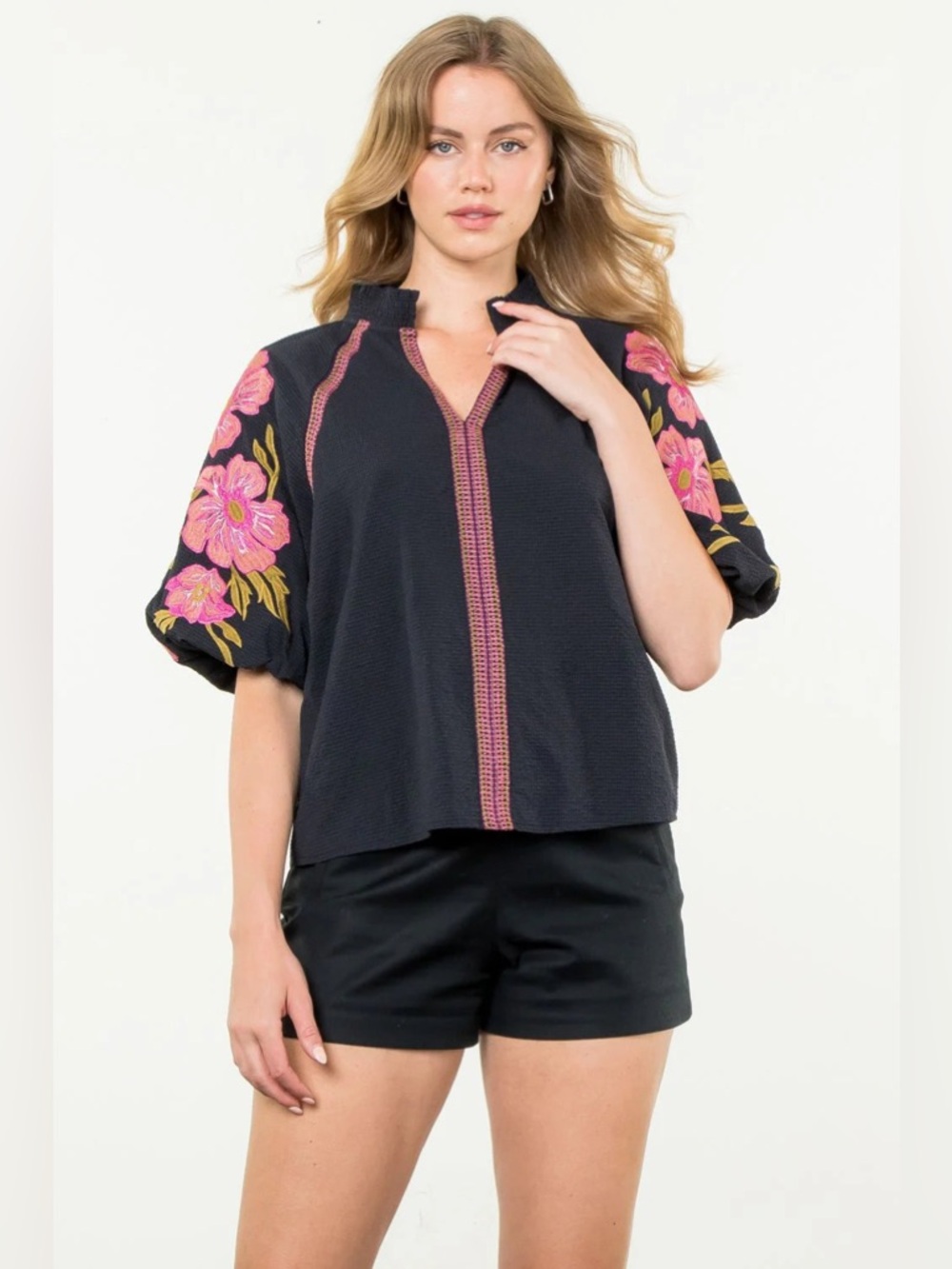 THML. Jolie Embroidered Top. Size Small. - Picture 2 of 12